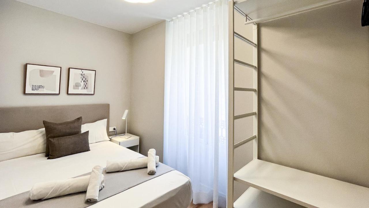 Ttdssa Cervantes Street - Parking In Valencia Midtown المظهر الخارجي الصورة