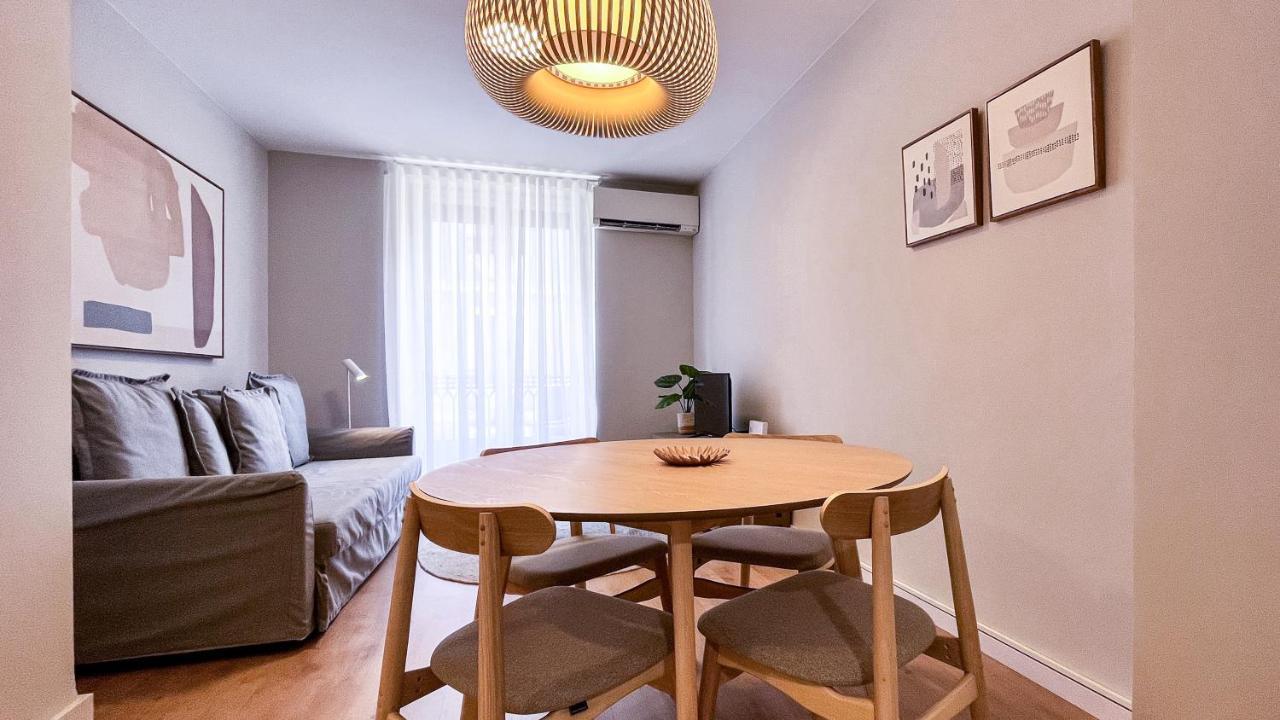 Ttdssa Cervantes Street - Parking In Valencia Midtown المظهر الخارجي الصورة